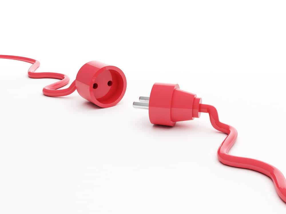 Plugged in connected. The disconnect. Disconnect картинка. Electric Plug. Надпись disconnect.